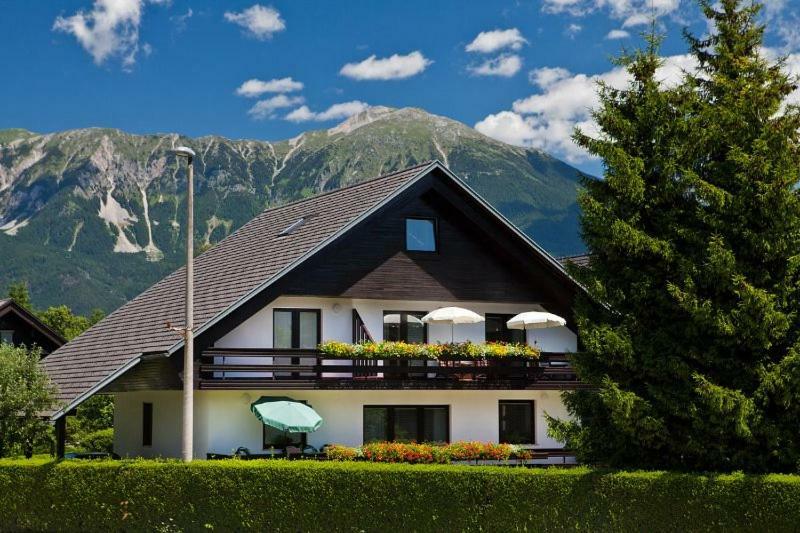 Lake Bled Apartment Marjetka ภายนอก รูปภาพ